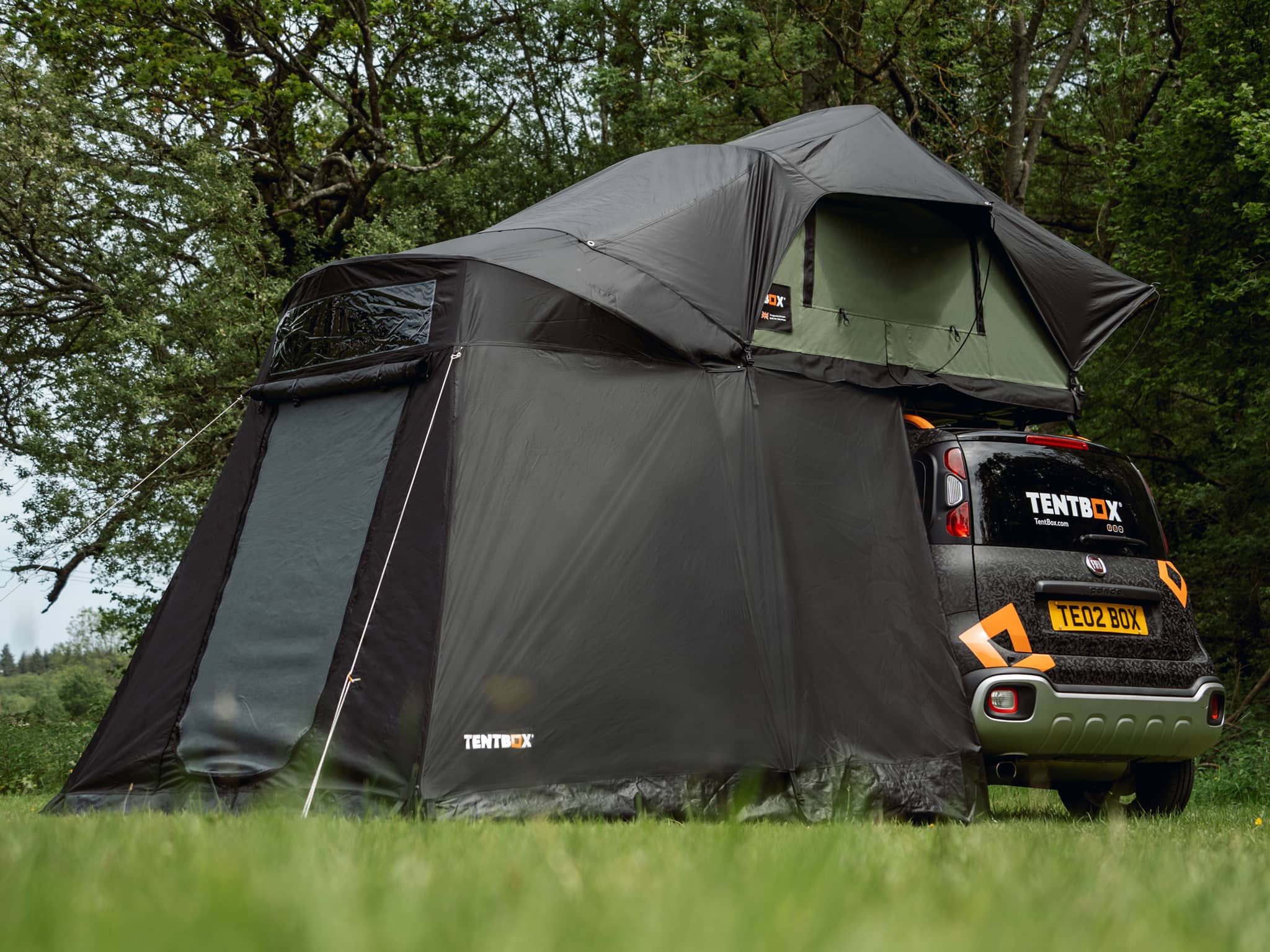 TentBox Lite 2.0 Living pod - Awning for your roof tent 