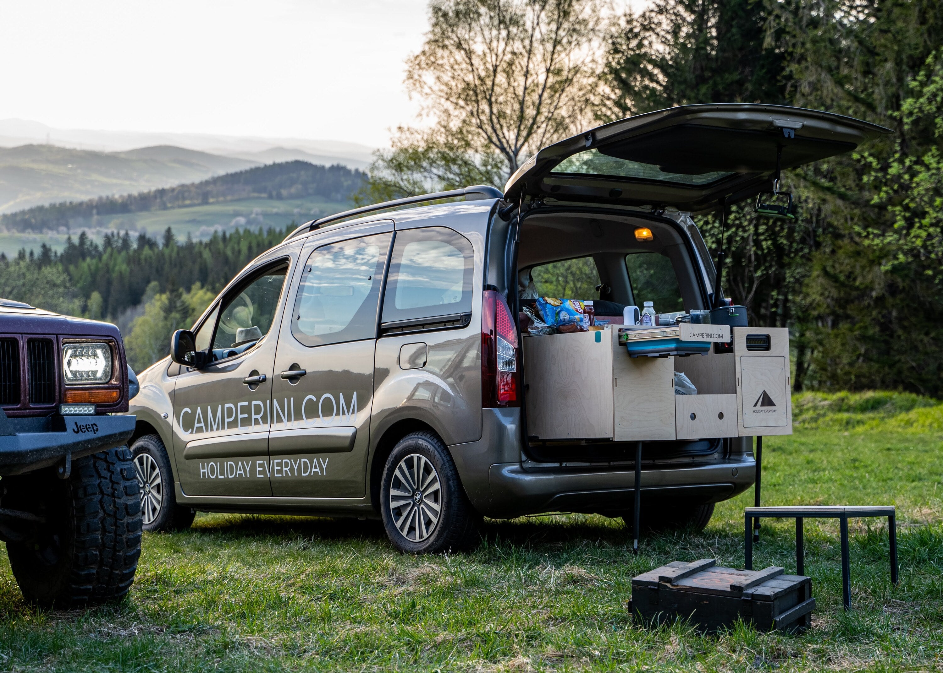 Camperini MAXI - Innovative and Quality-conscious Campervan Module