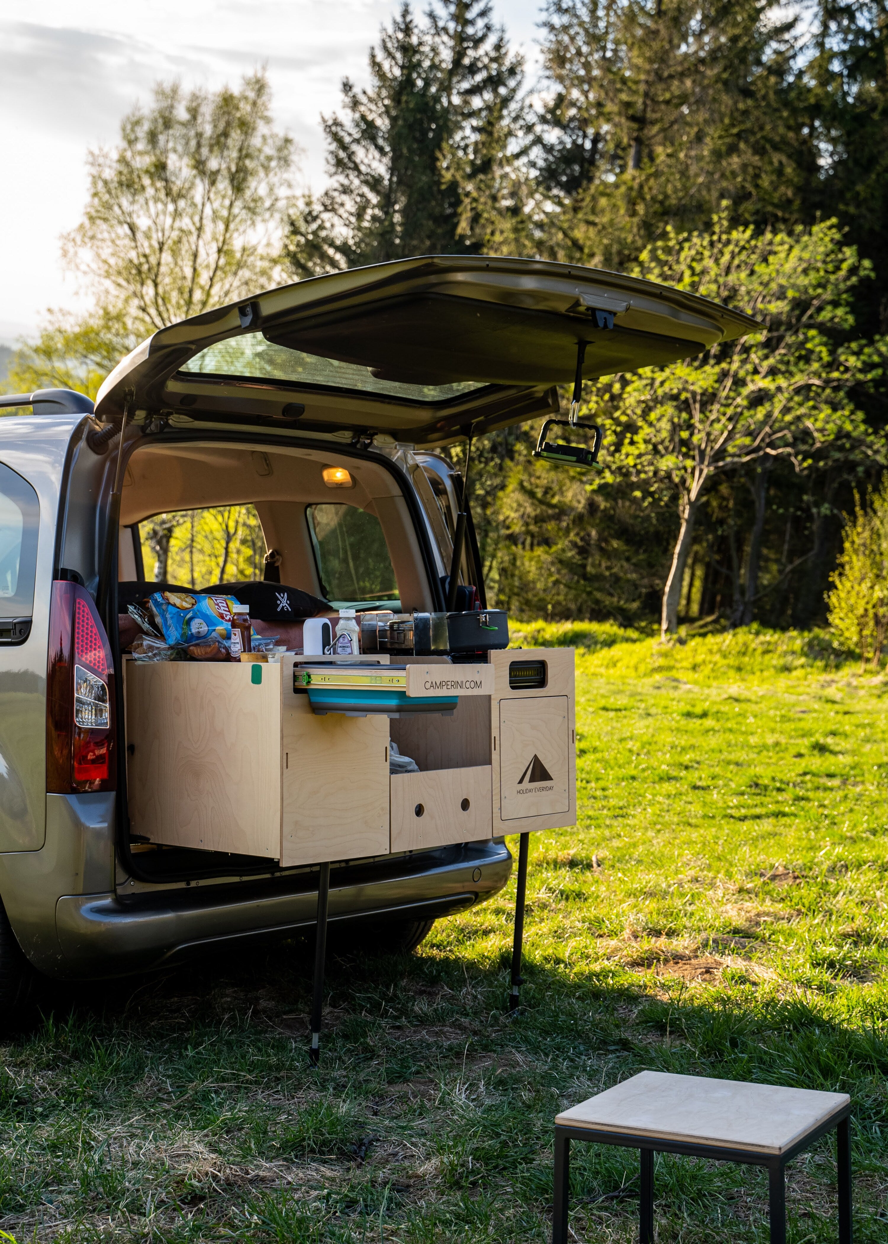 Camperini MAXI - Innovative and Quality-conscious Campervan Module