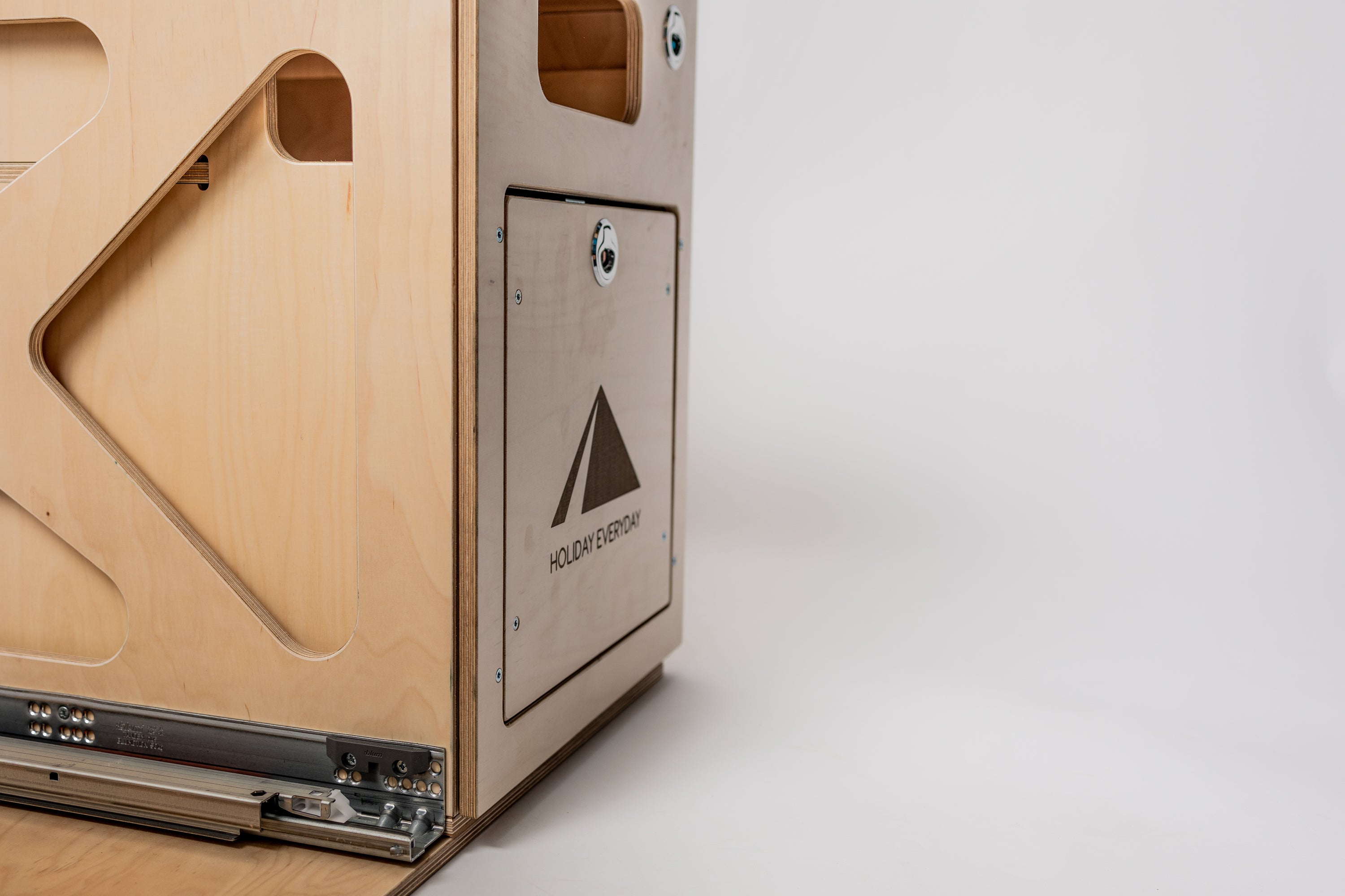 Camperini MAXI - Innovativ och kvalitetsmedveten husbilsmodul