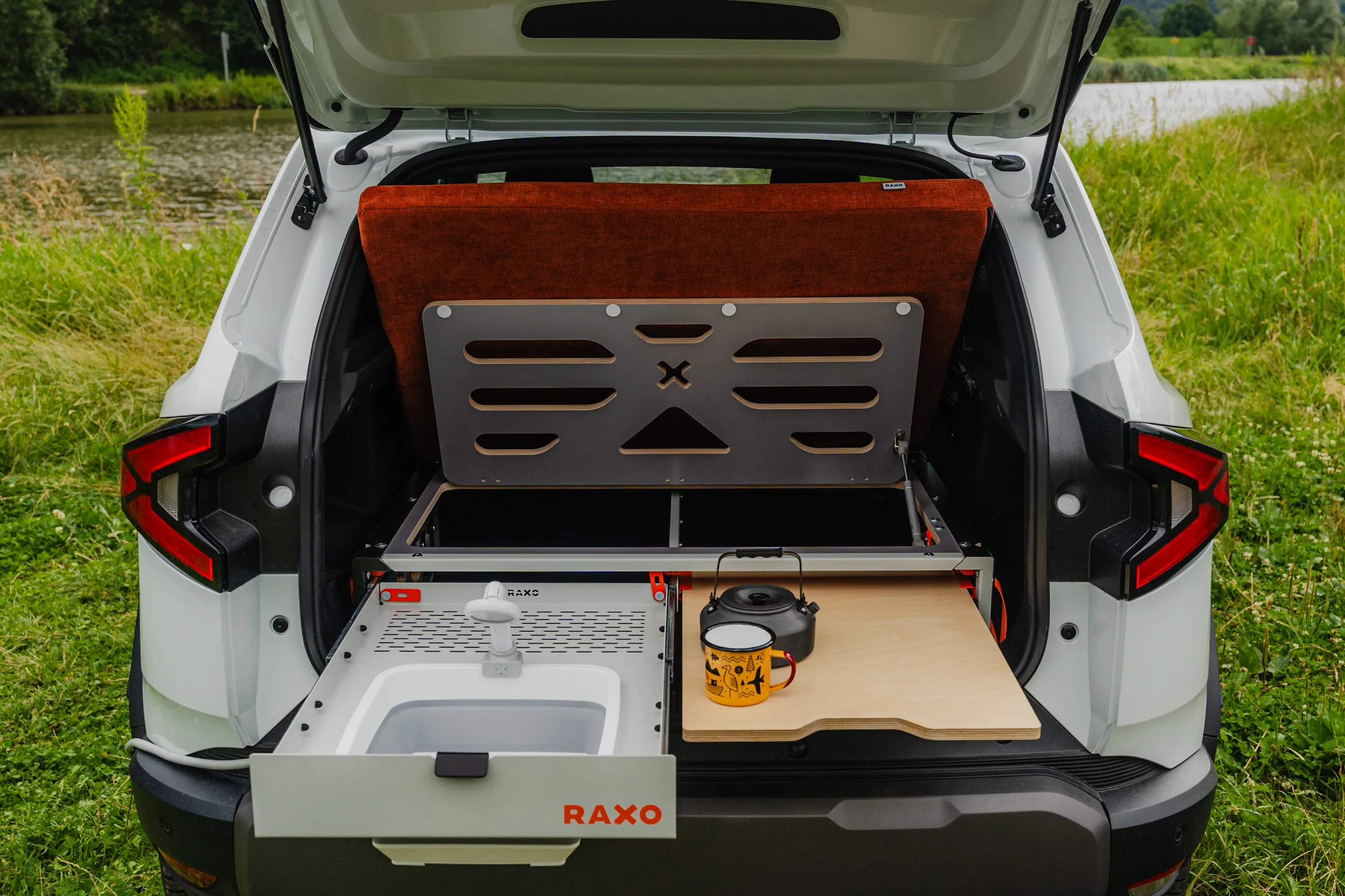 RAXO Monck X Campervan module - Small and big at the same time