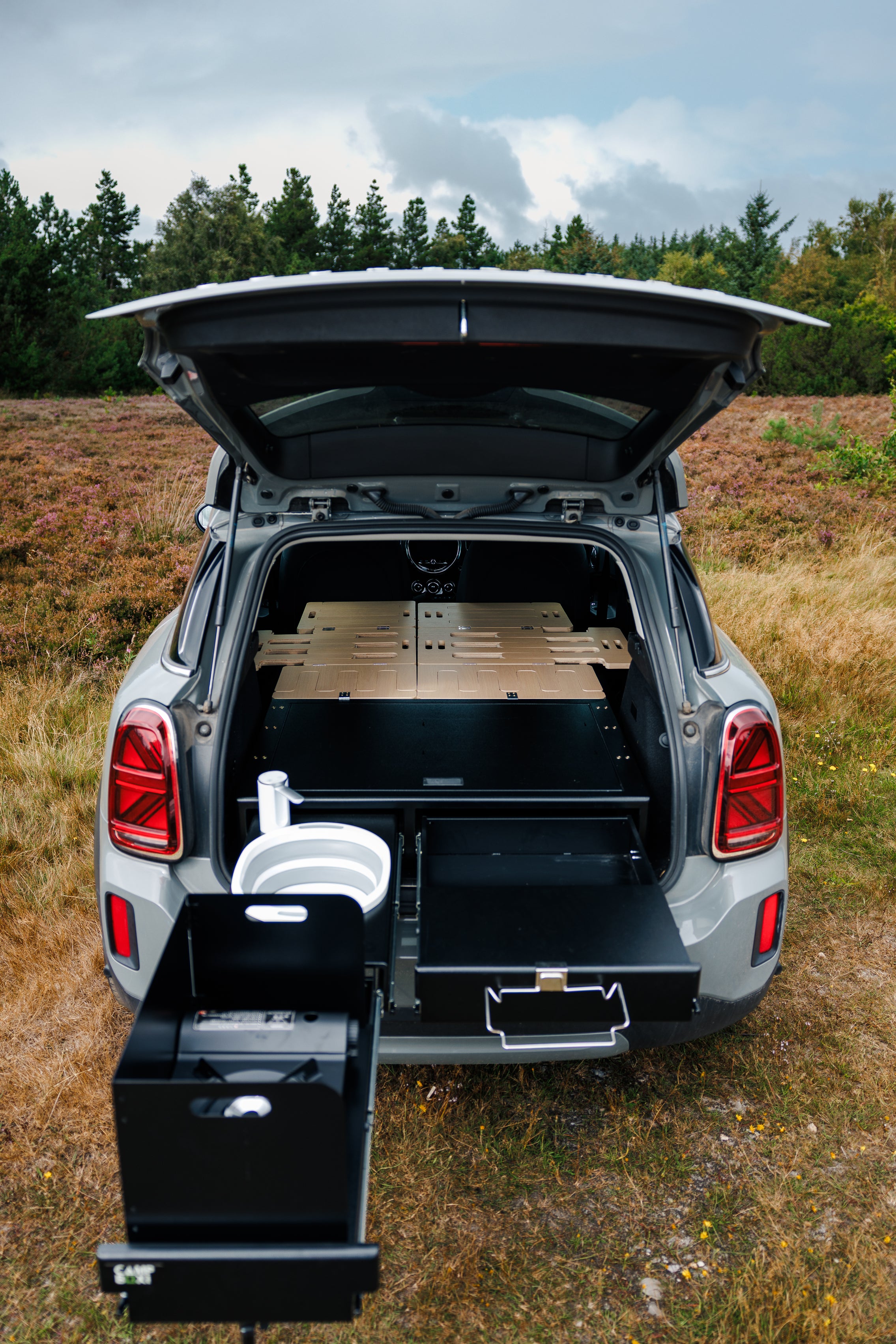 CampBoxi Kitchenfit - Allt-i-ett Camper Box för vardagsbilar