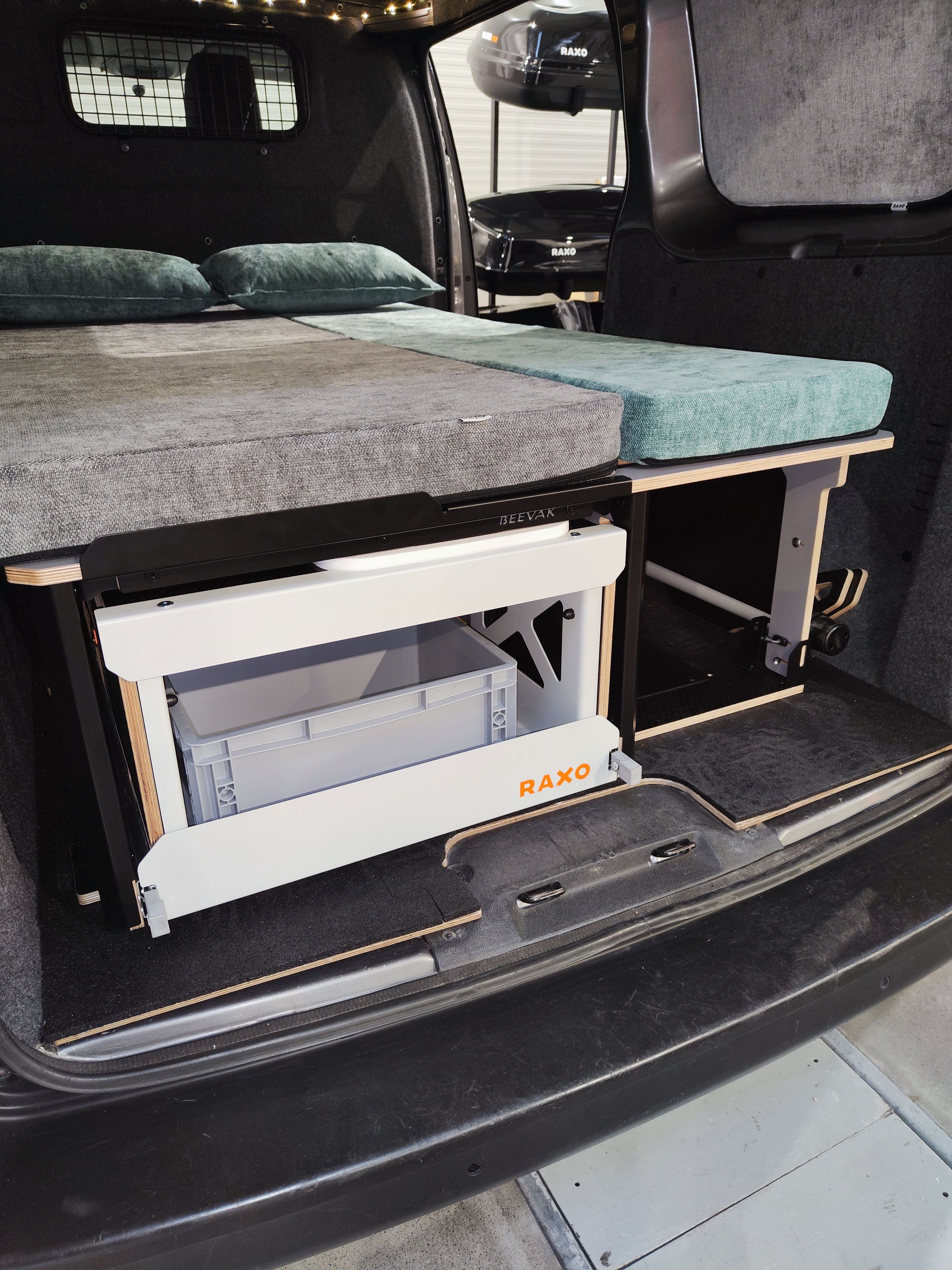 RAXO BEEVAK - Universalt Campervan modul