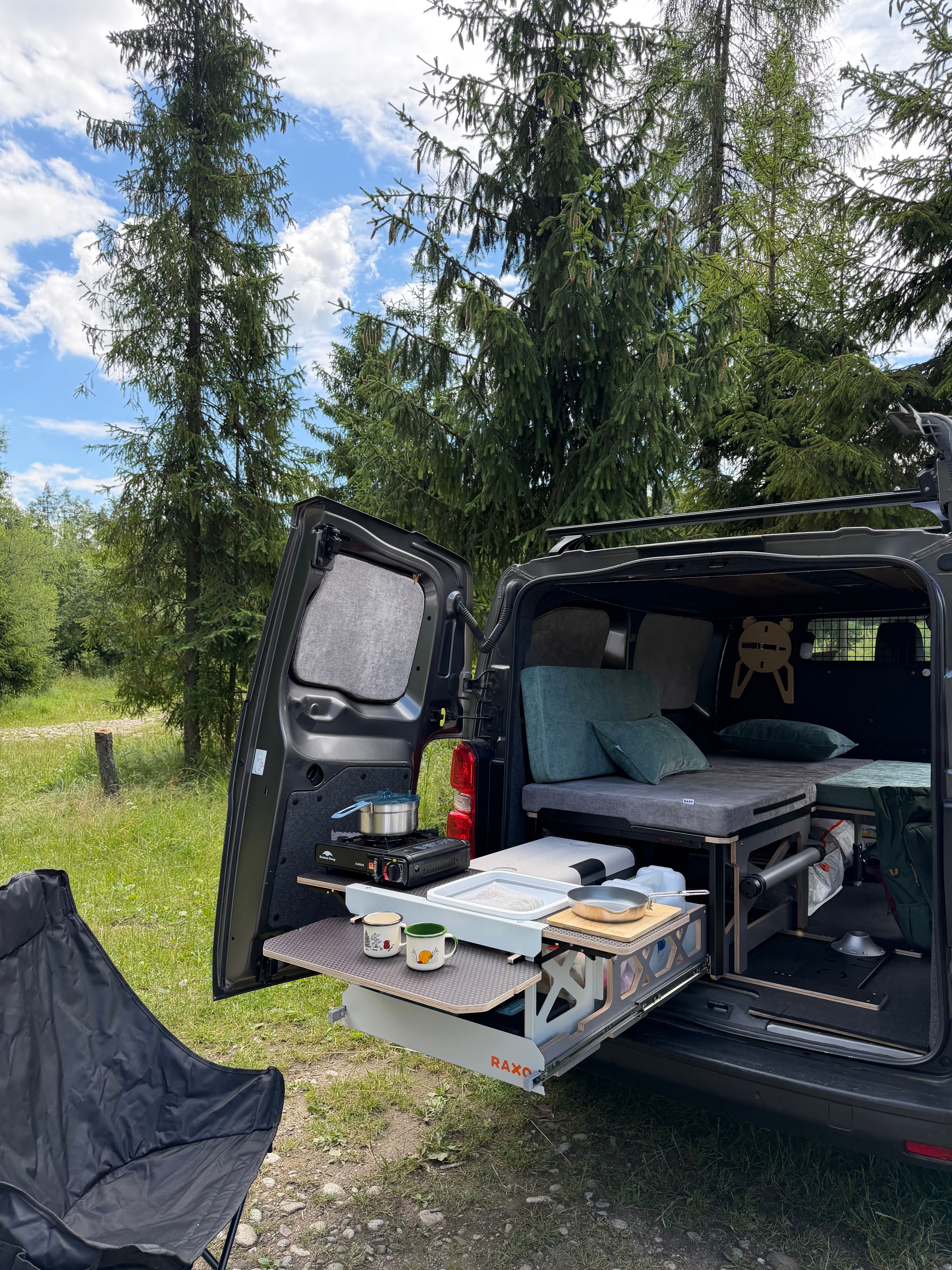 RAXO BEEVAK - Universalt Campervan modul