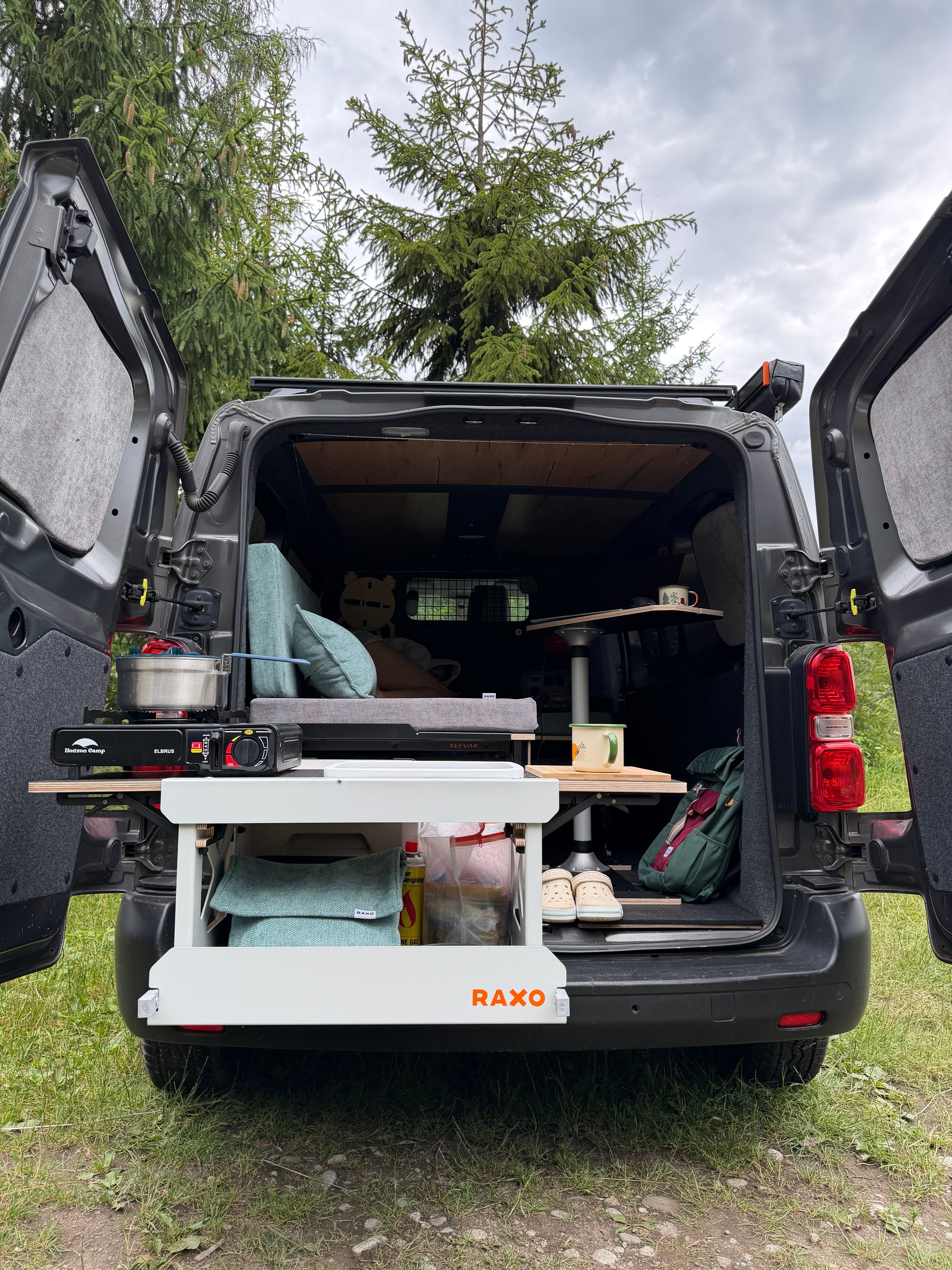 RAXO BEEVAK - Universalt Campervan modul