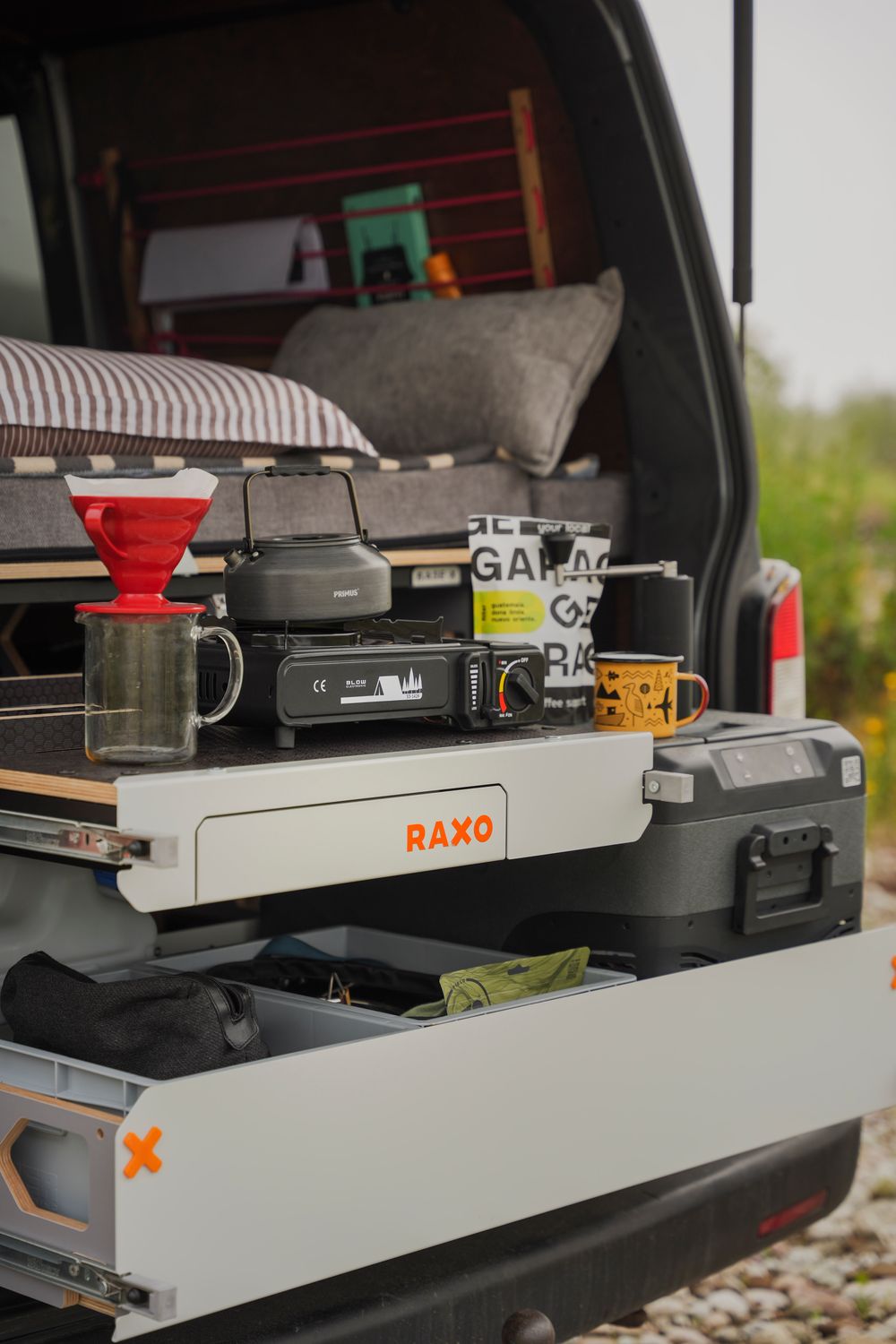 RAXO BASE X Campervan Modul | Seng & Køkken til Van
