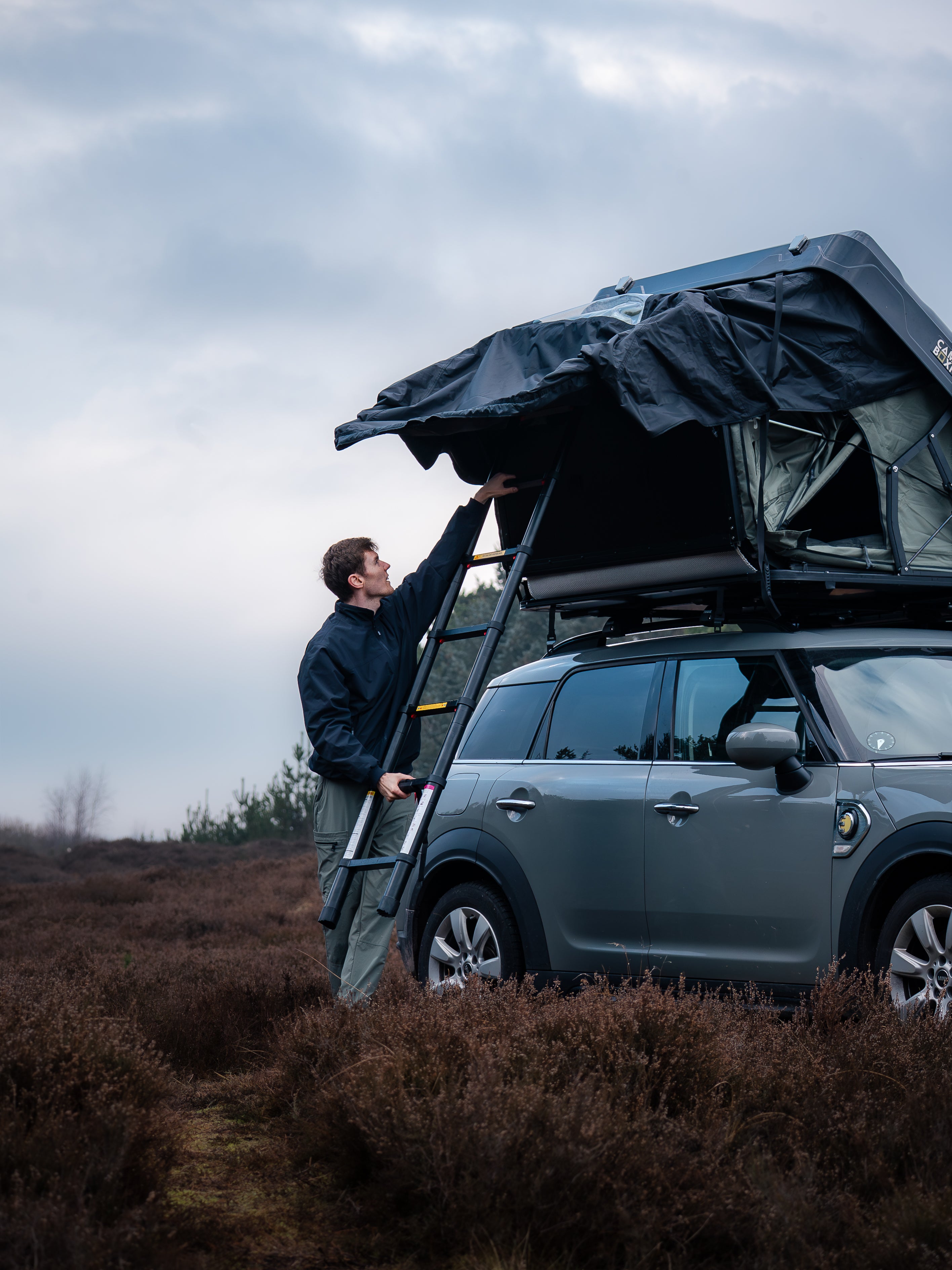 CampBoxi Nest 160 roof tent - All-in-one roof tent | Hydraulic opening | integrated window bars | comfort mattress