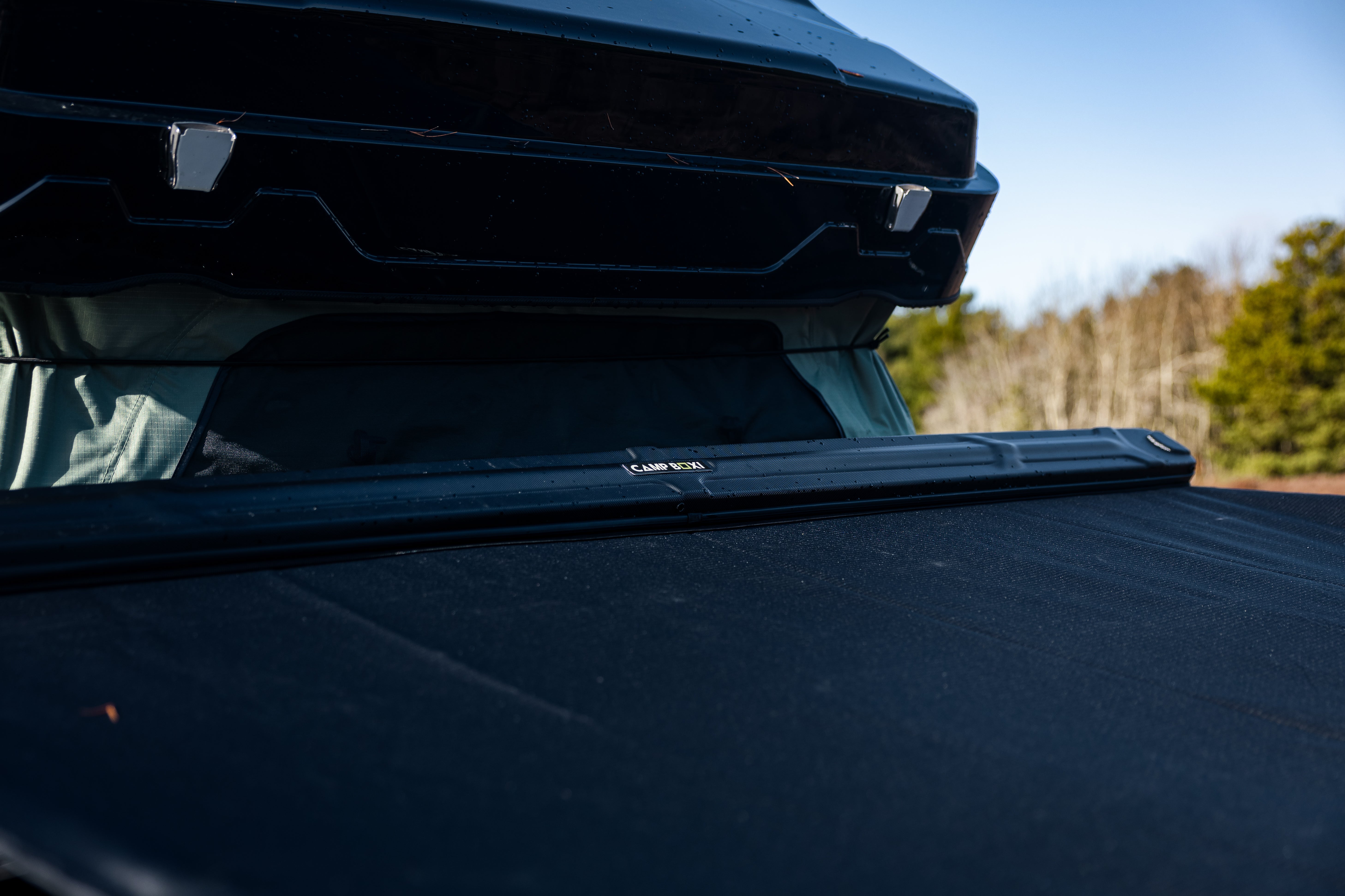 CampBoxi Uni awning 200x250cm - Universal awning for all types of cars