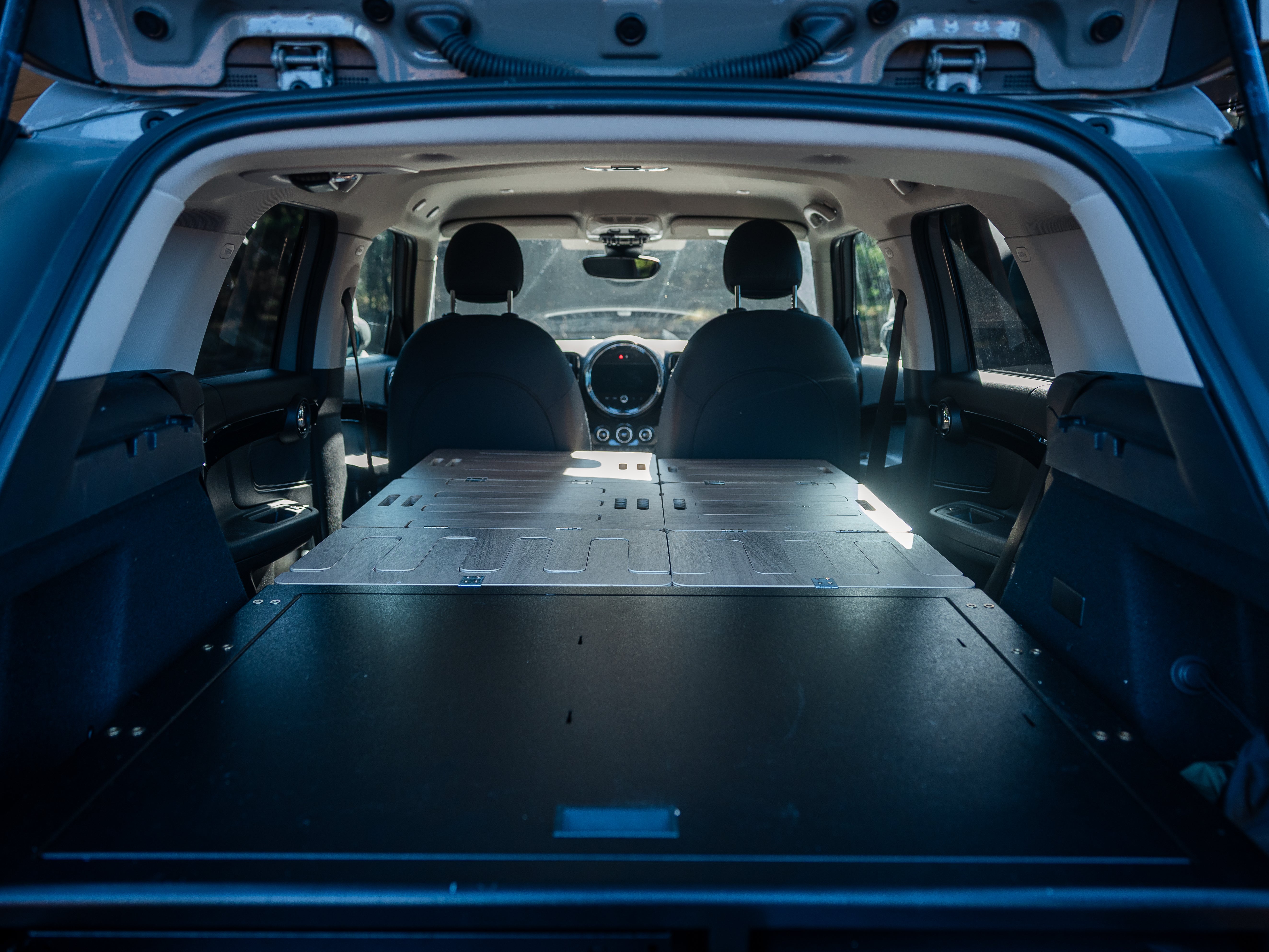 CampBoxi Kitchenfit - Allt-i-ett-husbilsmodul för vardagsbilar