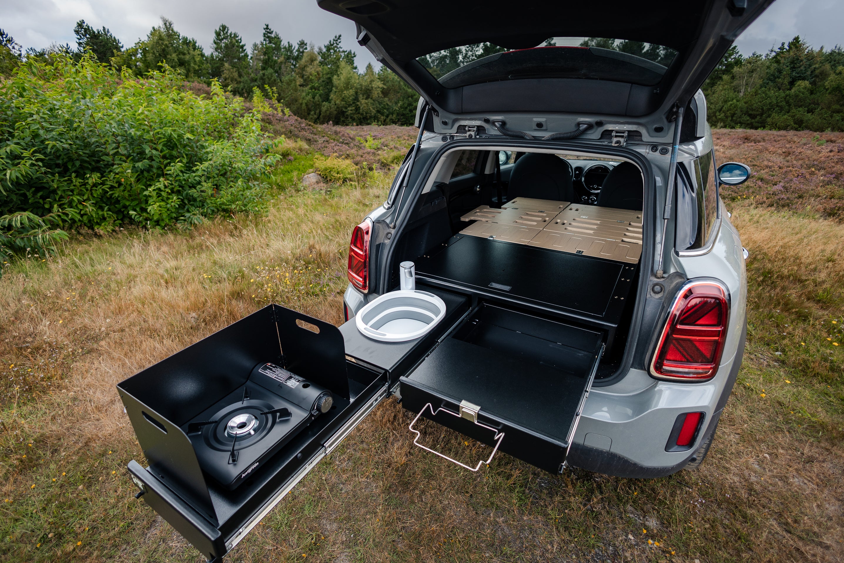 CampBoxi Kitchenfit - Allt-i-ett Camper Box för vardagsbilar