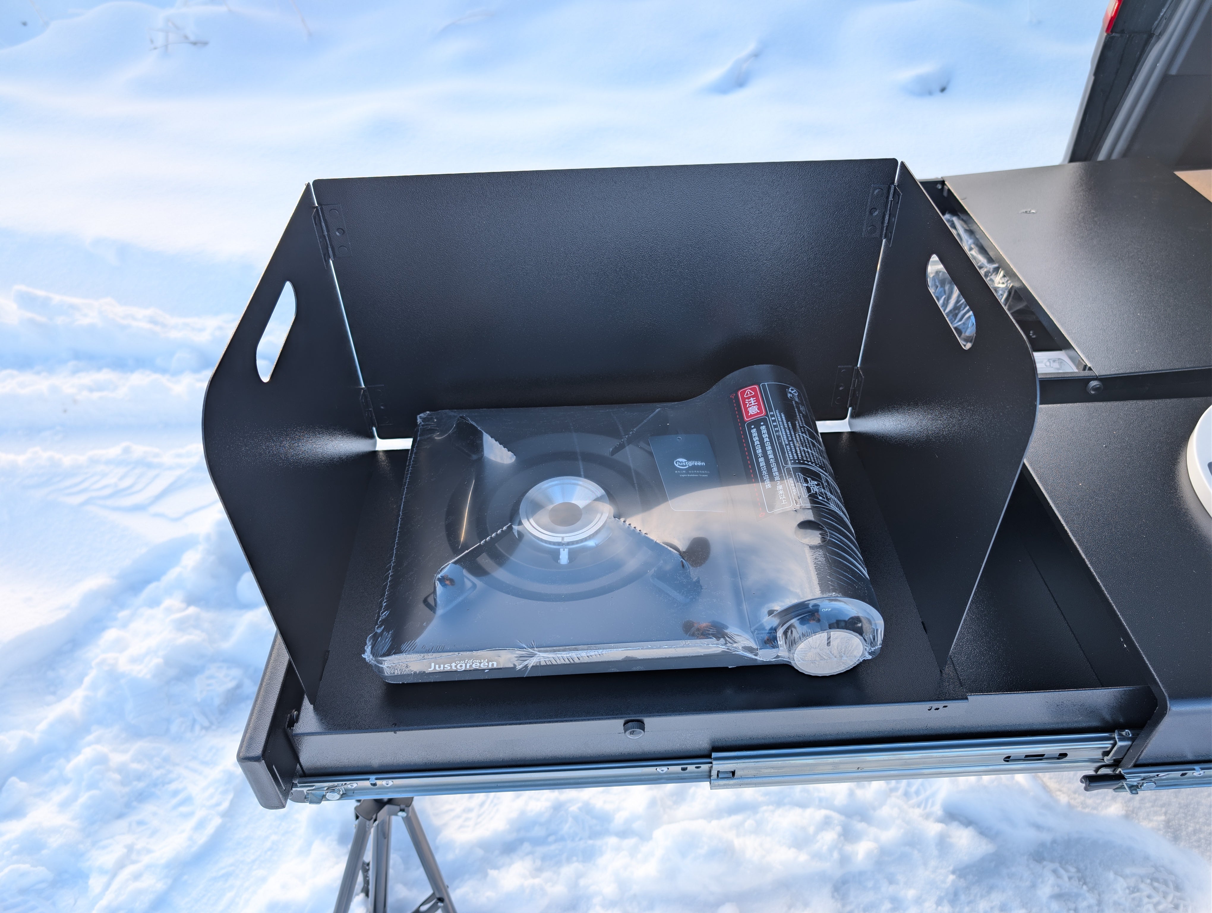 CampBoxi Kitchenfit - Allt-i-ett-husbilsmodul för vardagsbilar