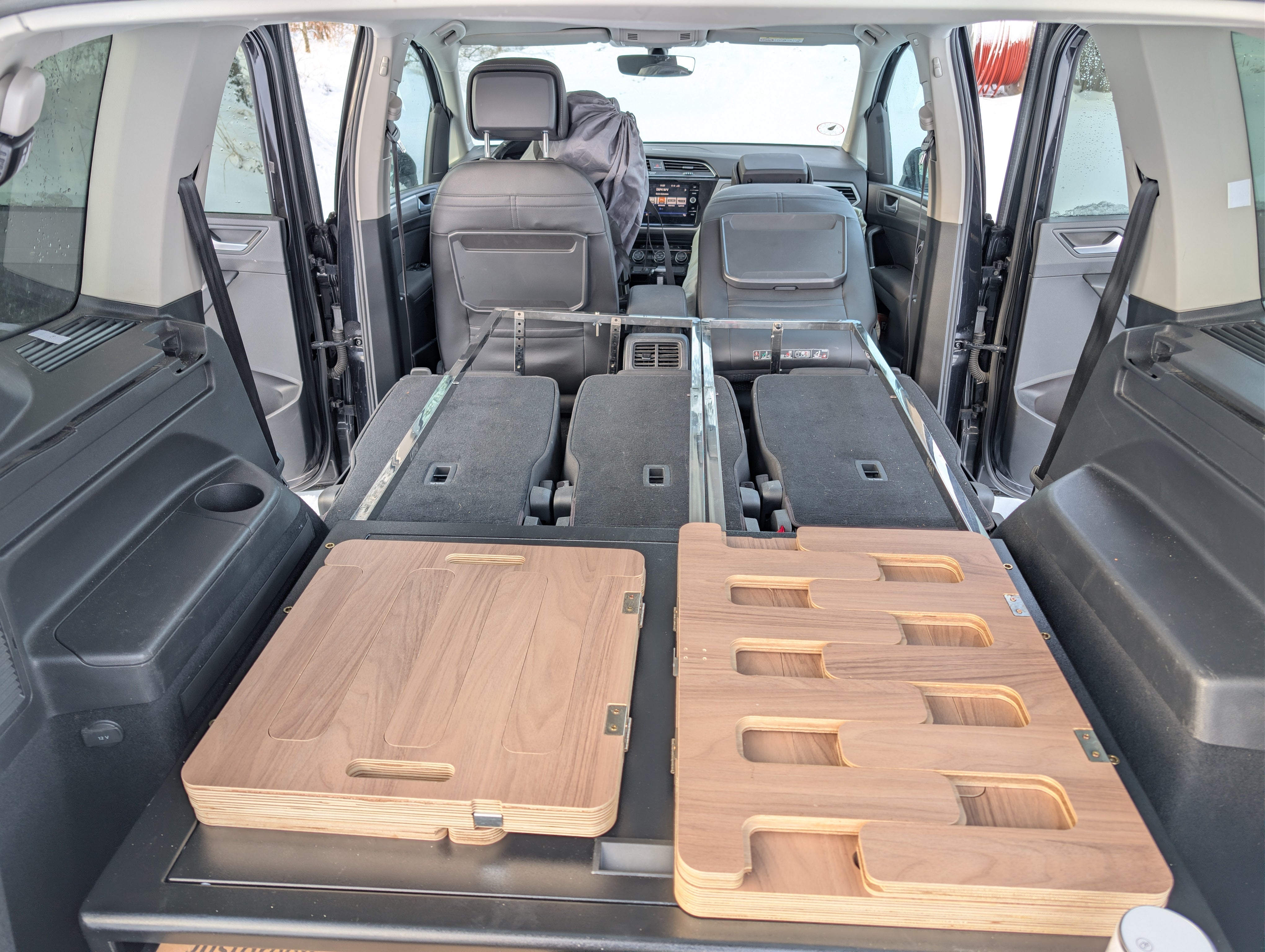 CampBoxi Kitchenfit - Allt-i-ett-husbilsmodul för vardagsbilar