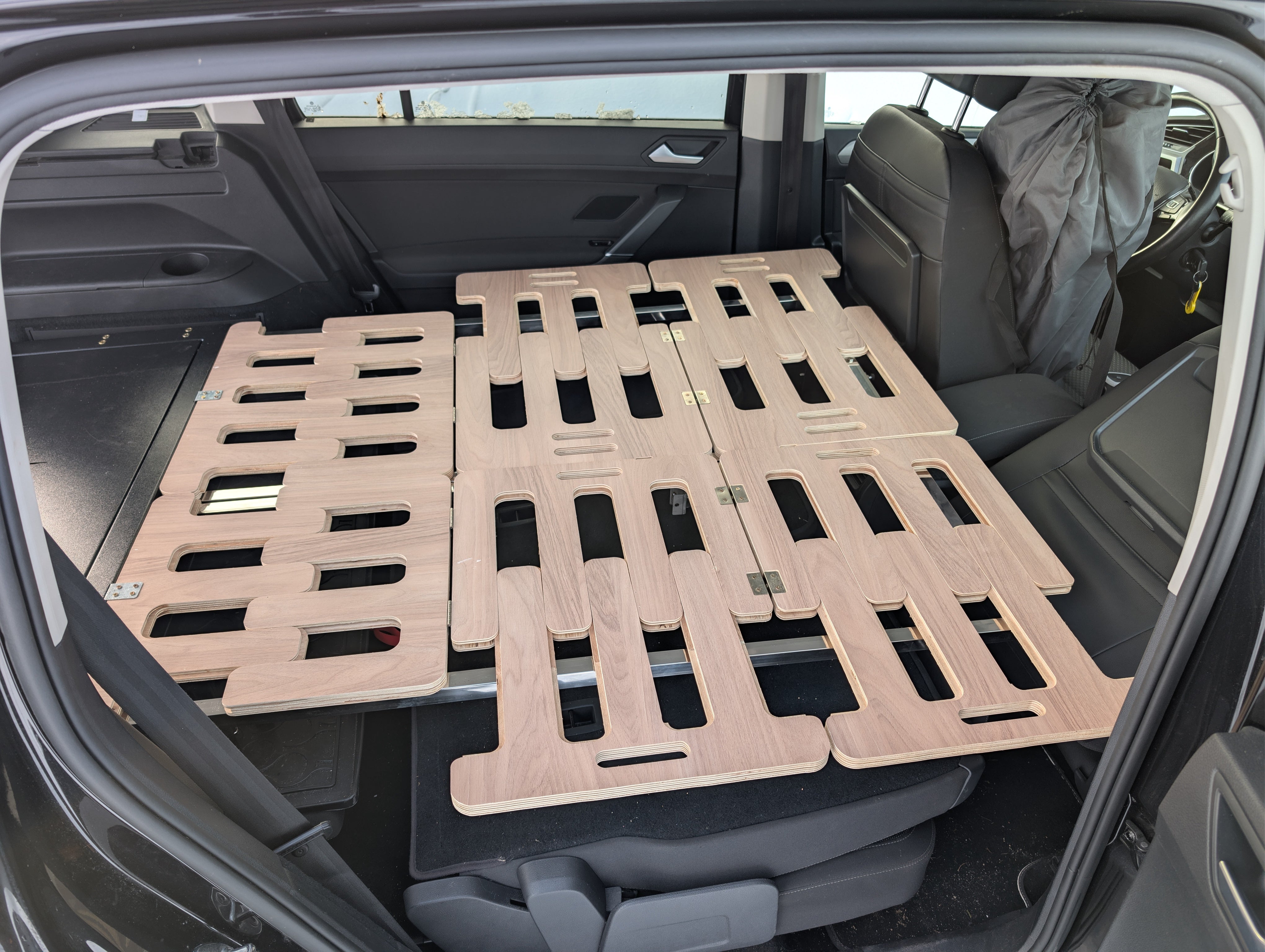 CampBoxi Kitchenfit - Allt-i-ett-husbilsmodul för vardagsbilar