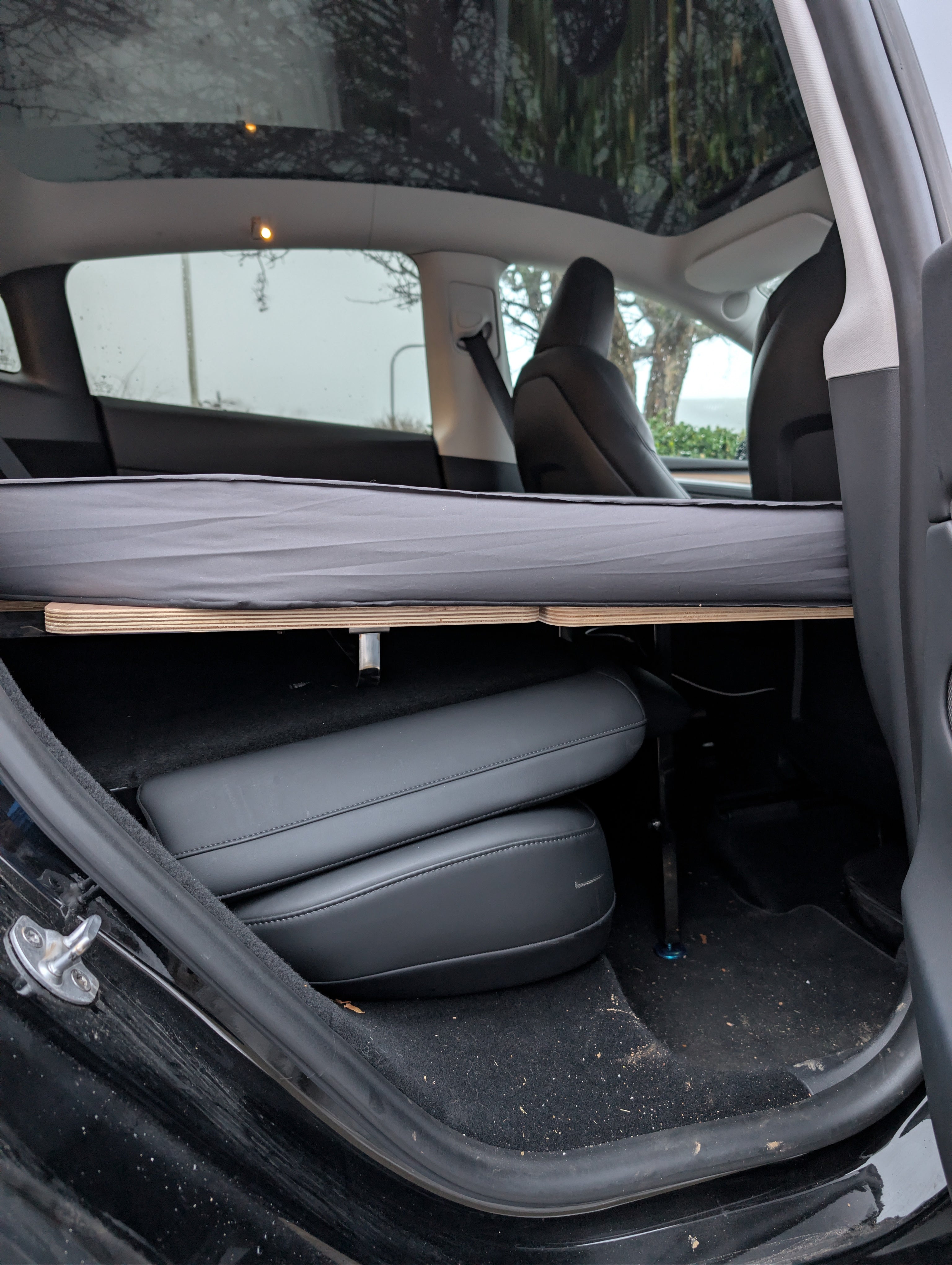 CampBoxi Kitchenfit - Allt-i-ett-husbilsmodul för vardagsbilar