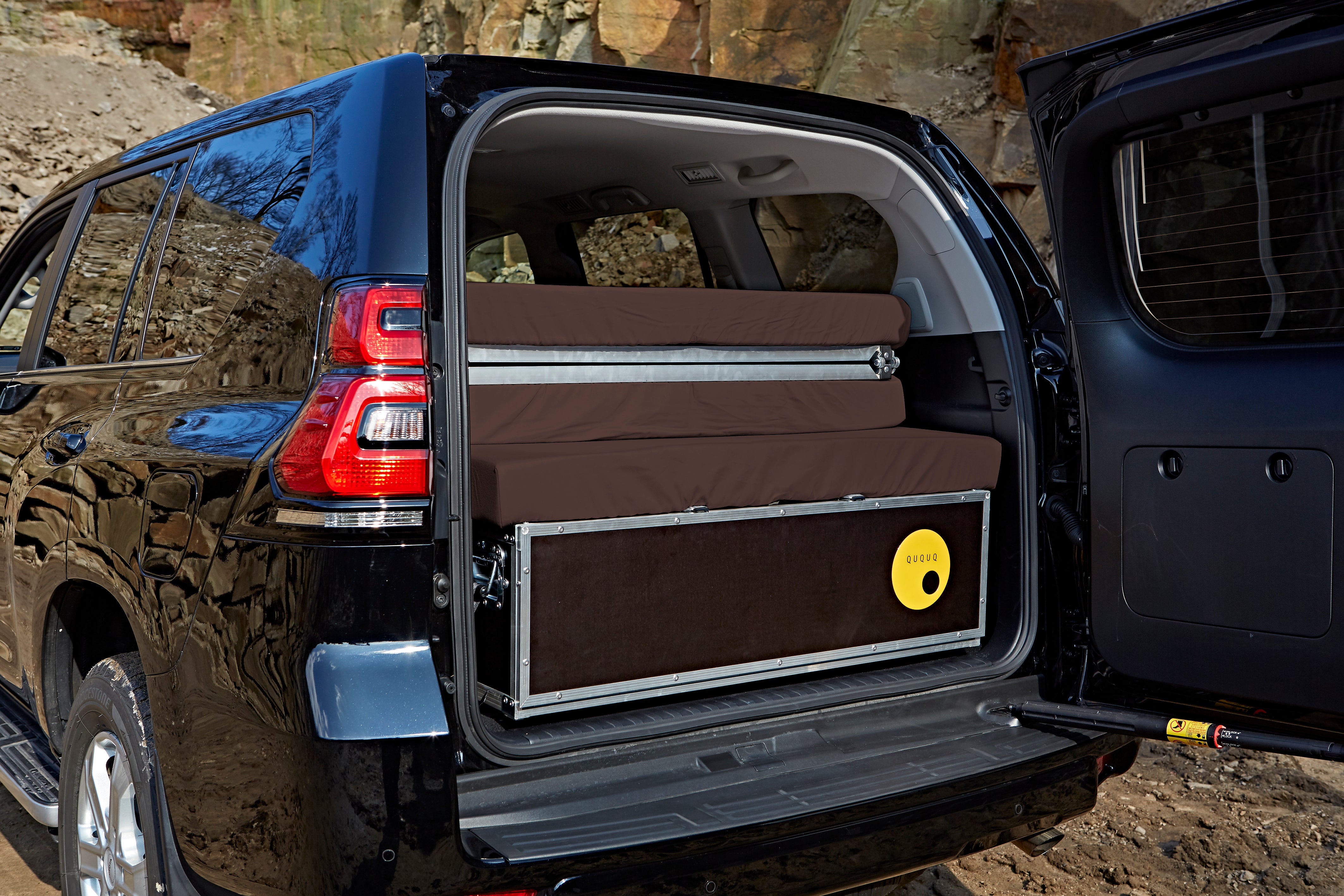 QUQUQ FlatBox – Campervan-Modul für Landcruiser &amp; Discovery 3+4