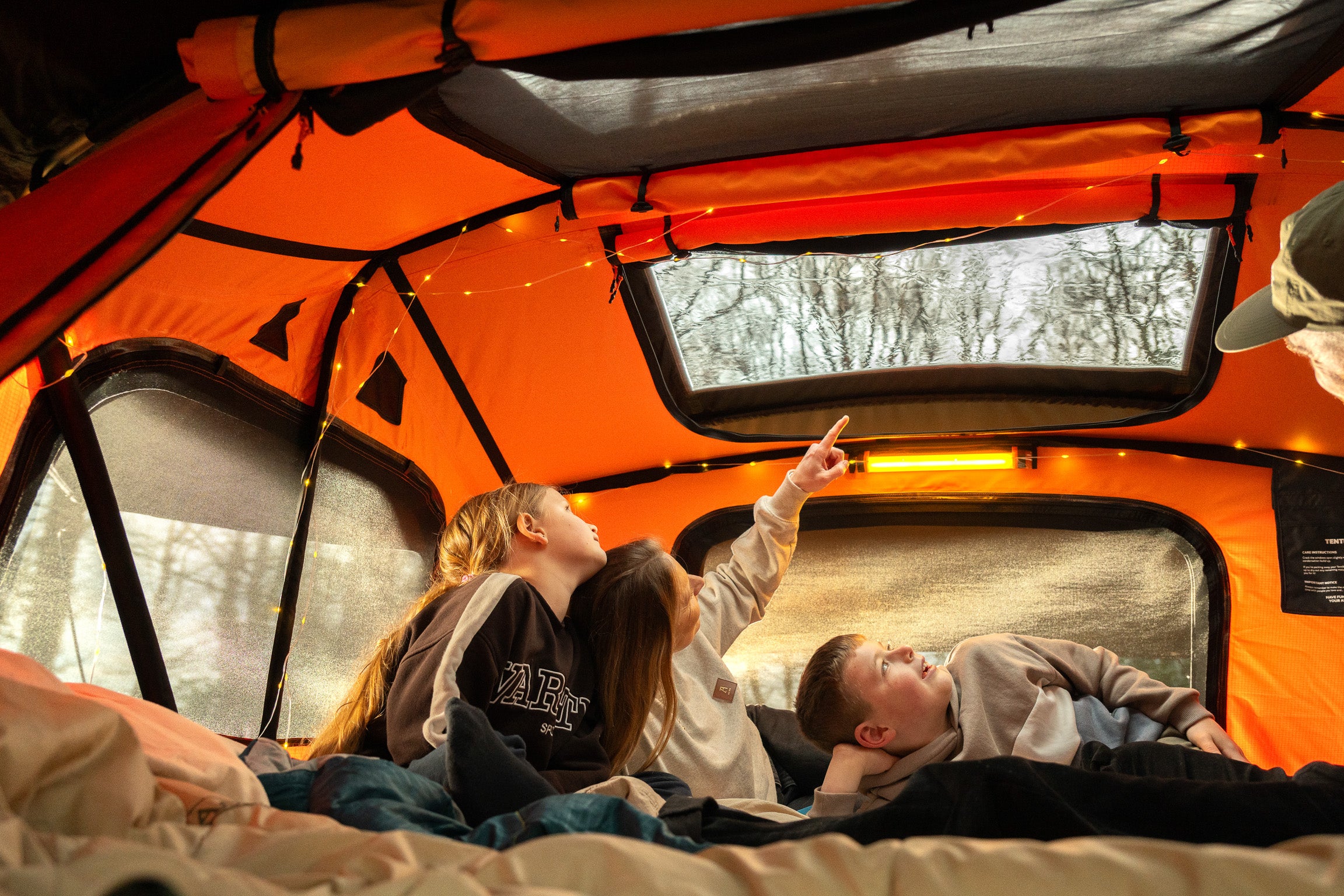 TentBox Lite XL - Large Family Roof Tent for 4 people 