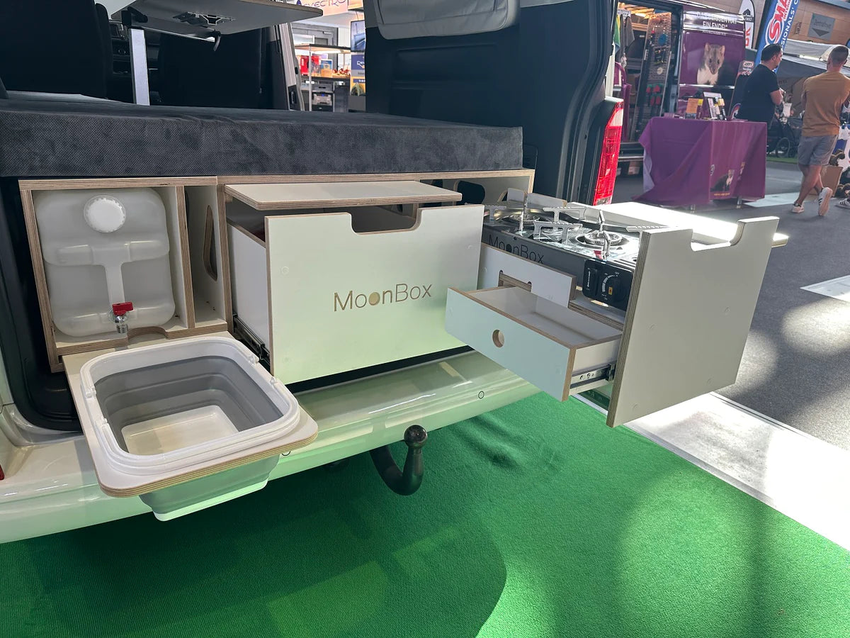 Moonbox 124 Modify - Husbilsmodul för större bilar