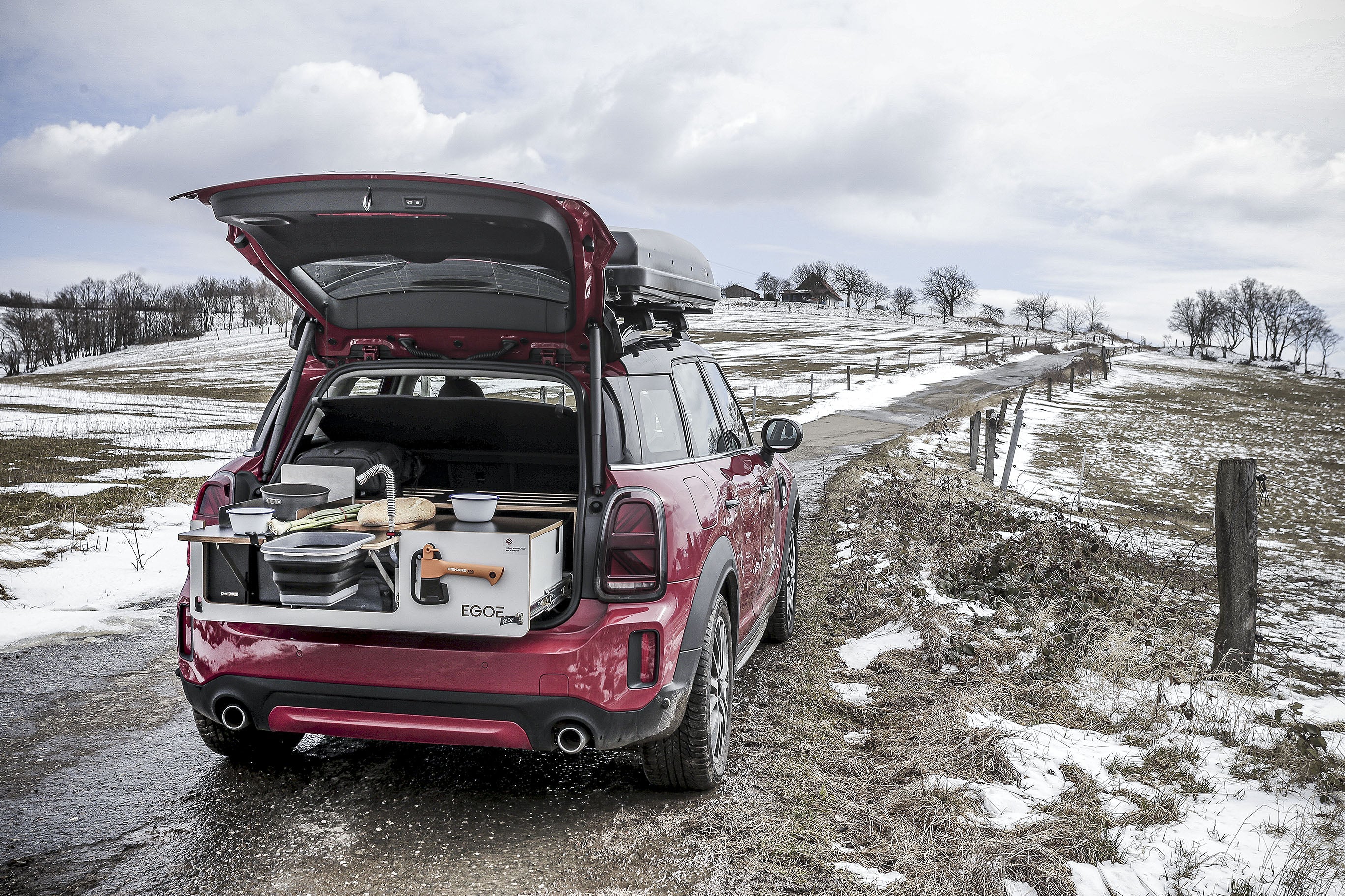 EGOE Nestbox Camper 200 - Complete Campervan module for short and long trips